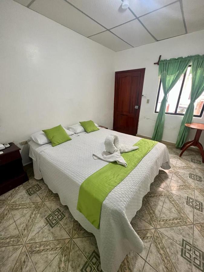 Hostal Villamil Puerto Villamil Ngoại thất bức ảnh