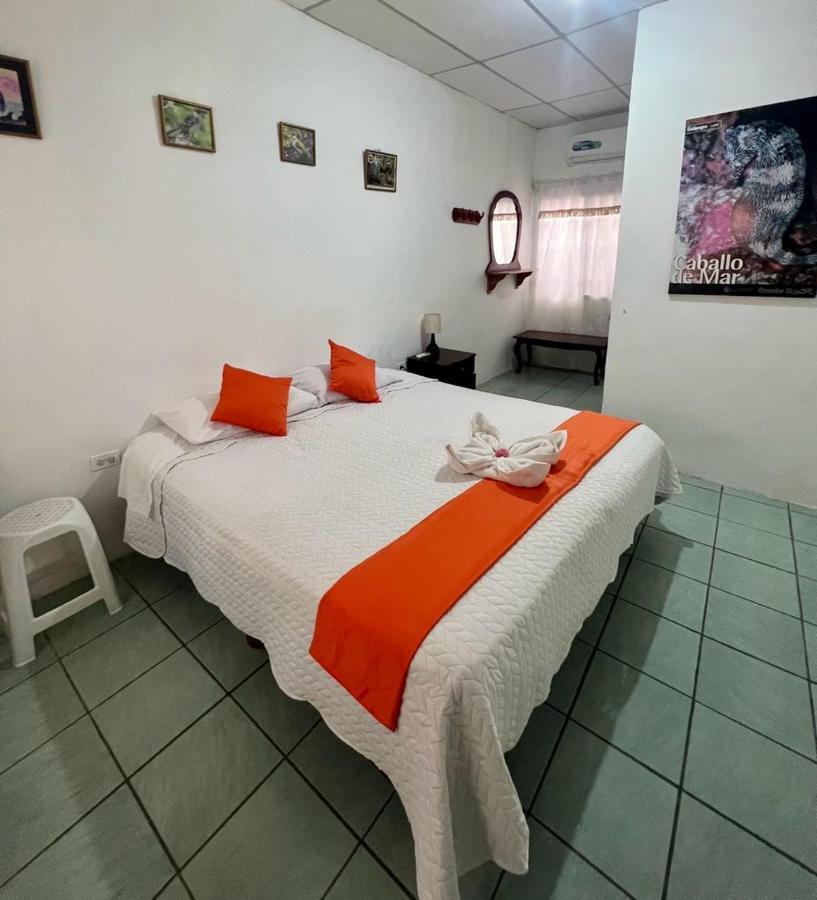 Hostal Villamil Puerto Villamil Ngoại thất bức ảnh